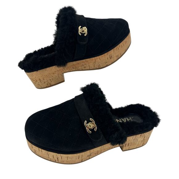 Chanel 21A Black Shearling CC Turn Clasp Quilt Cork Mules - Picture 6 of 14